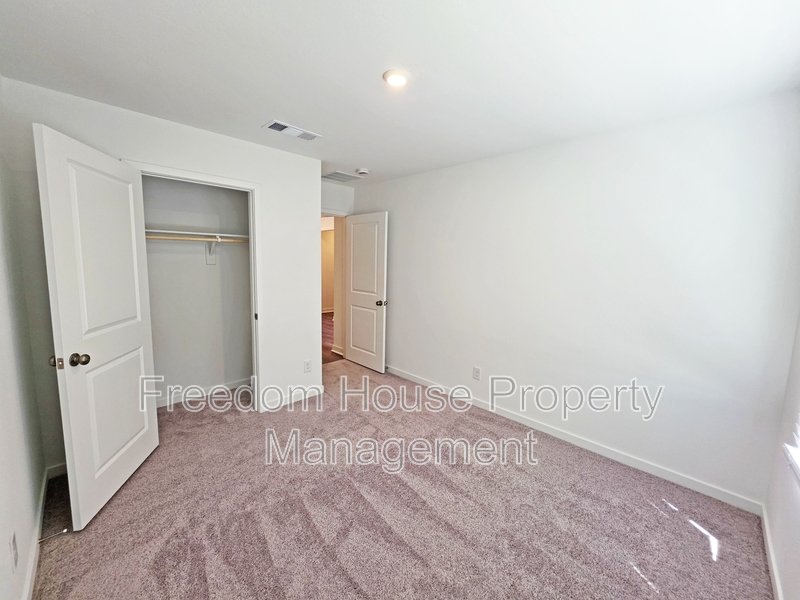 663 Huyana Wind Drive property image