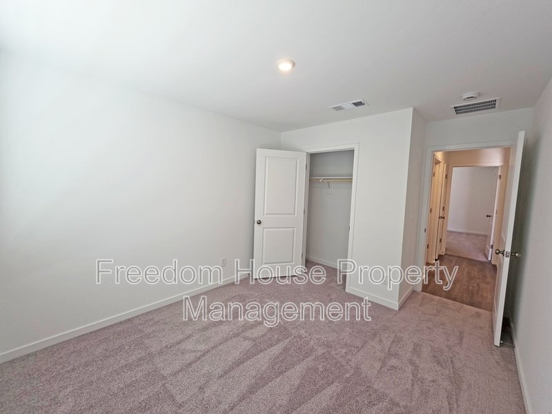 663 Huyana Wind Drive property image