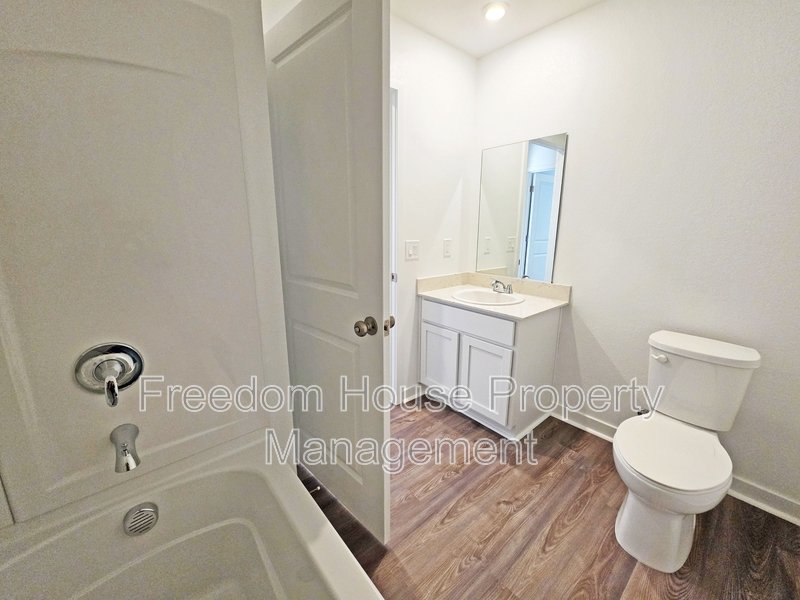 663 Huyana Wind Drive property image