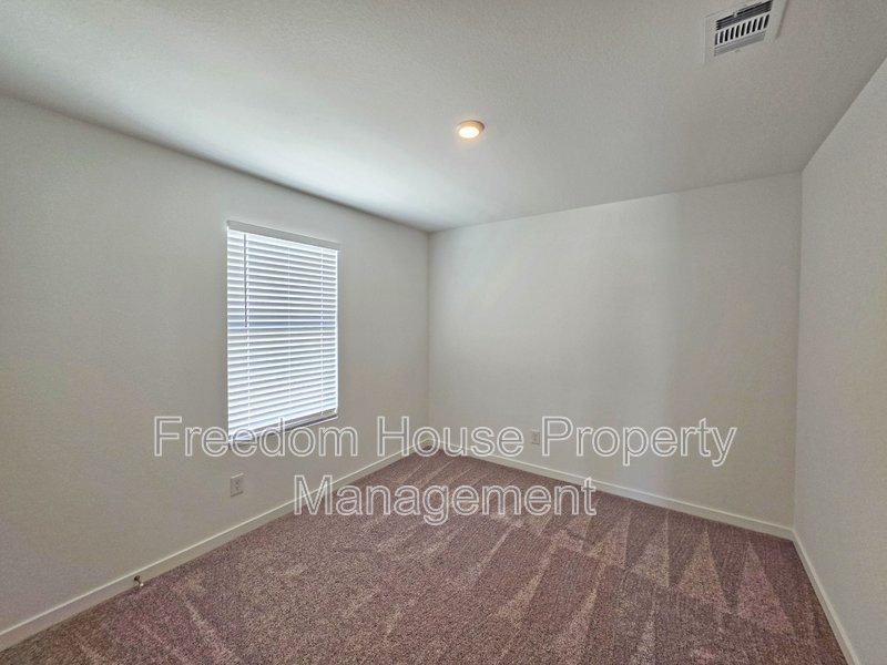 663 Huyana Wind Drive property image