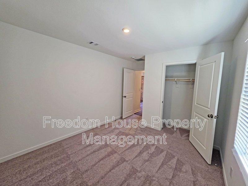 663 Huyana Wind Drive property image