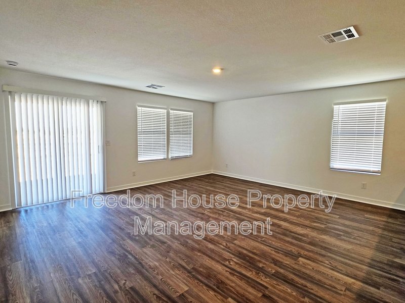 663 Huyana Wind Drive property image