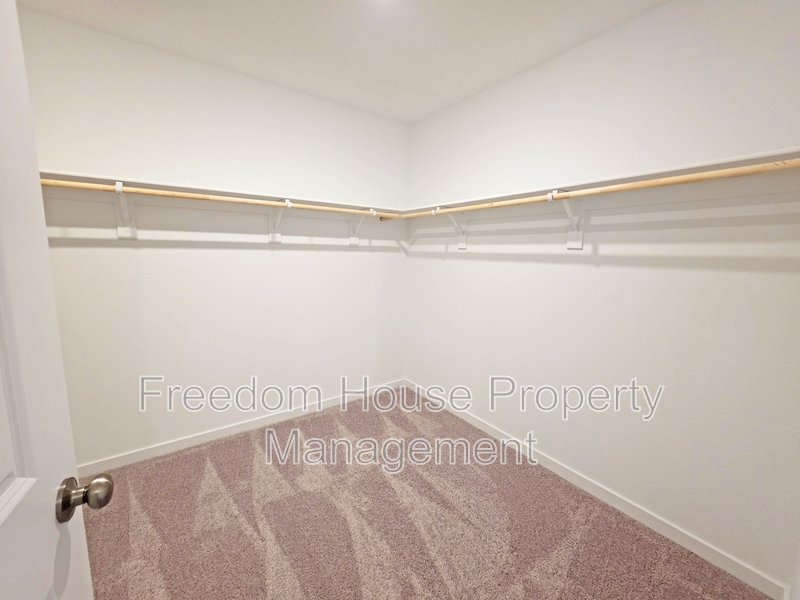 663 Huyana Wind Drive property image