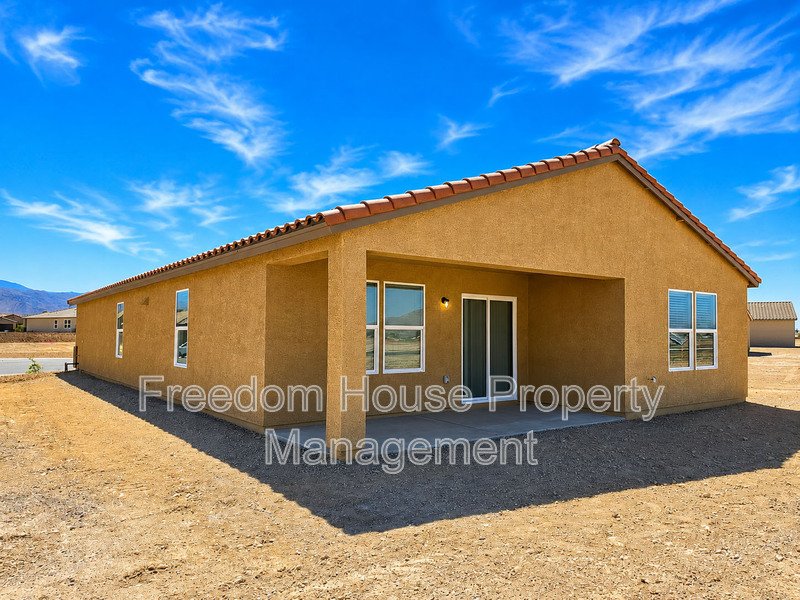 663 Huyana Wind Drive property image