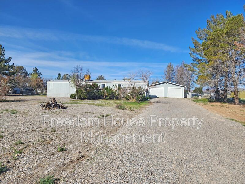 80 Stanley Drive property image