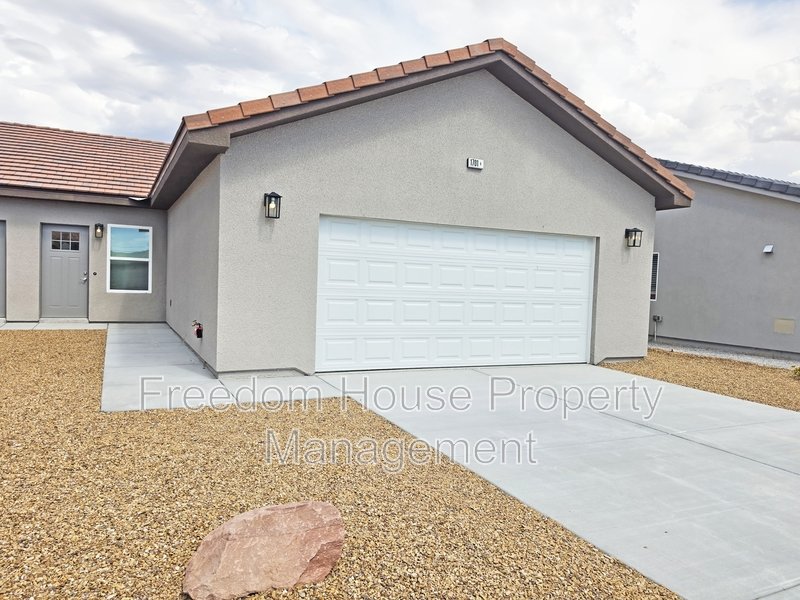 1701 Sycamore Avenue - A property image
