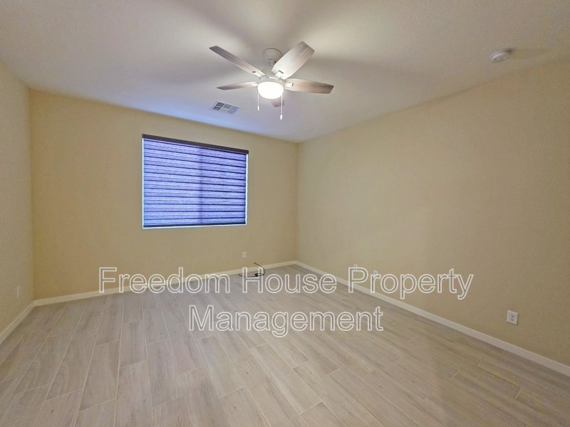4882 East Beacon Ridge Drive property image