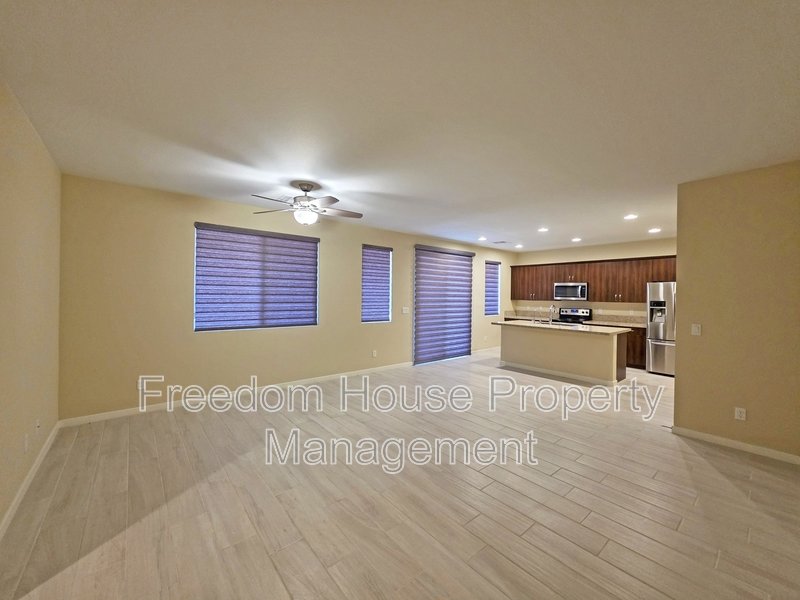 4882 East Beacon Ridge Drive property image