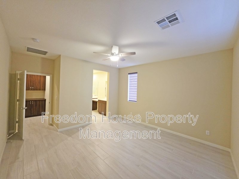 4882 East Beacon Ridge Drive property image