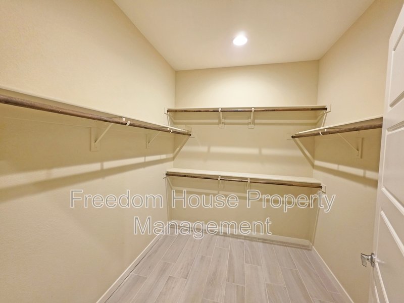 4882 East Beacon Ridge Drive property image
