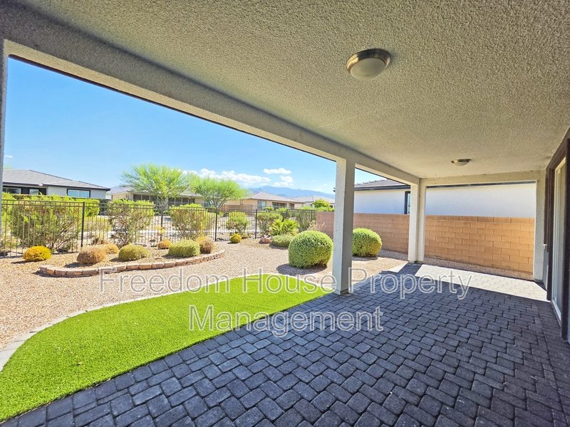4882 East Beacon Ridge Drive property image