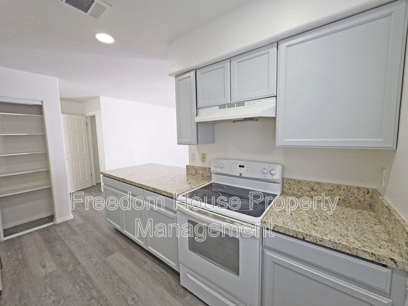 670 Bourbon Street - 2 property image