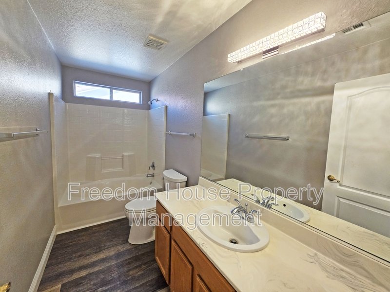 3630 East Vineyard Drive North property image
