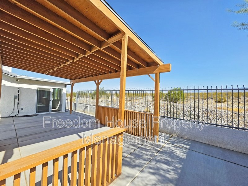 3630 East Vineyard Drive North property image
