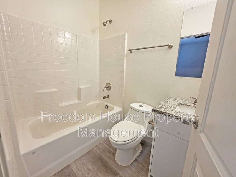 1121 Sixshooter Avenue - 1 property image