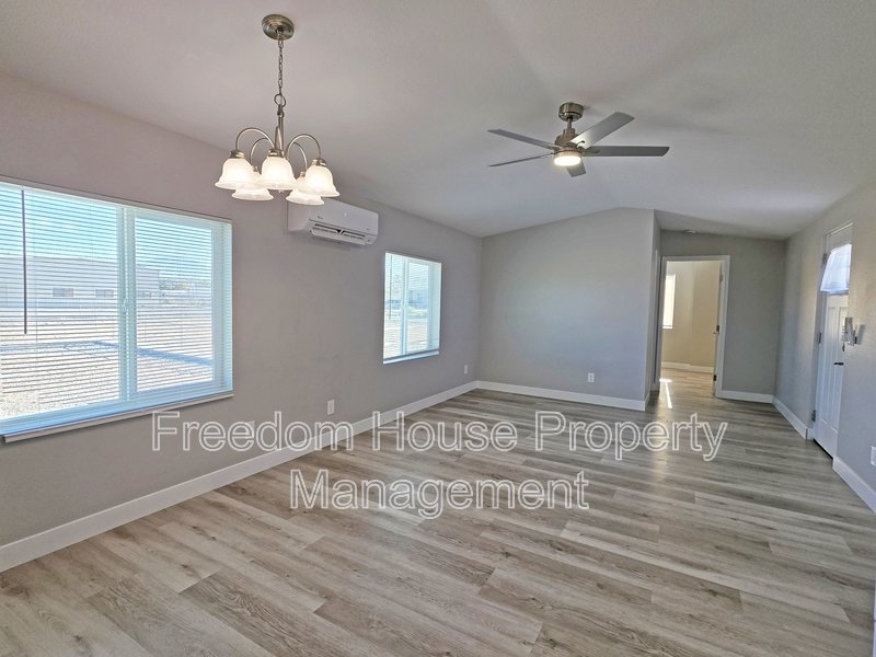 1410 East Manse Road property image