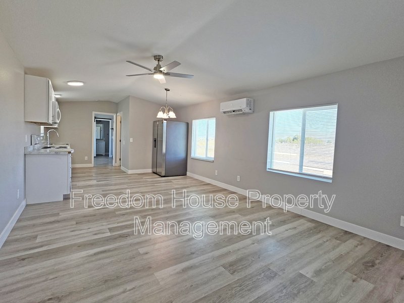 1410 East Manse Road property image