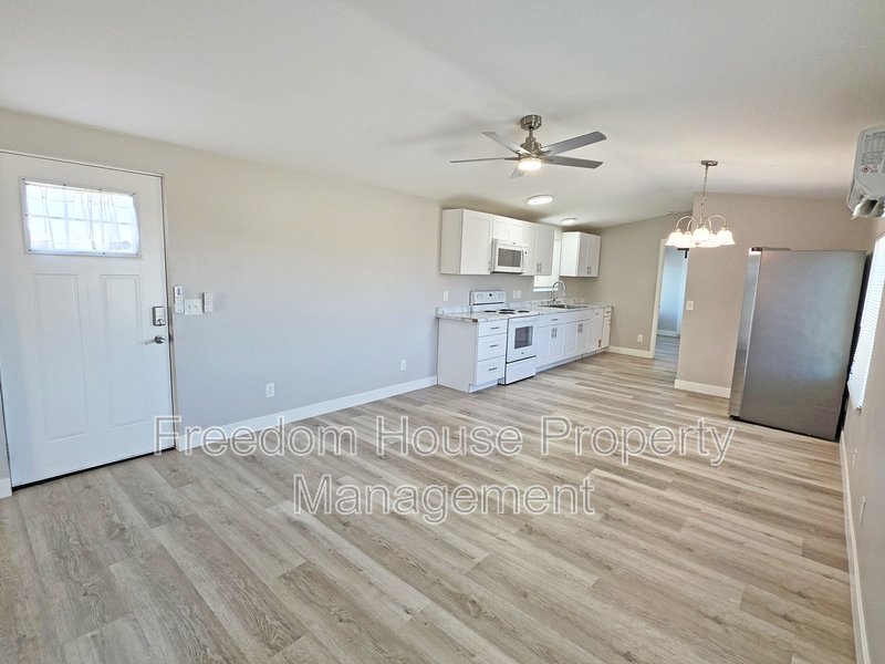 1410 East Manse Road property image