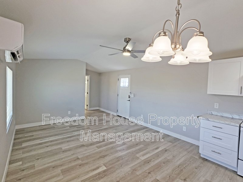 1410 East Manse Road property image