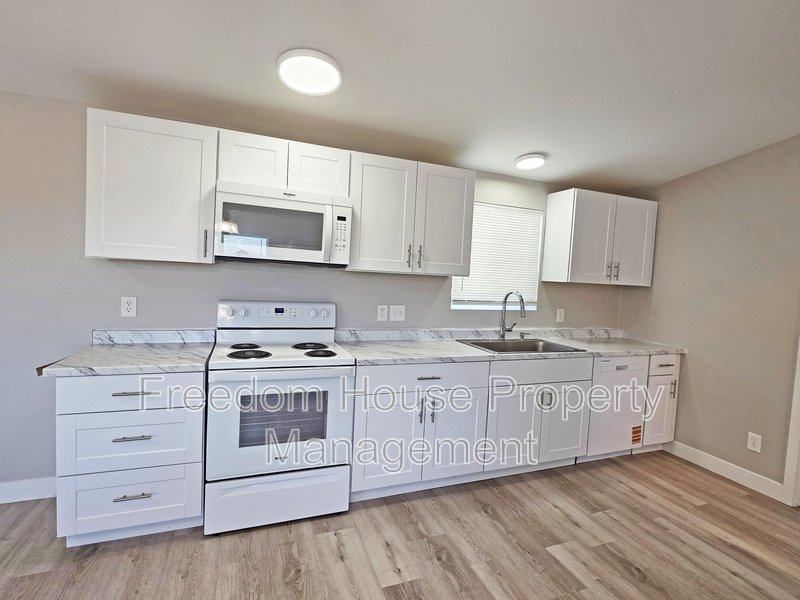 1410 East Manse Road property image