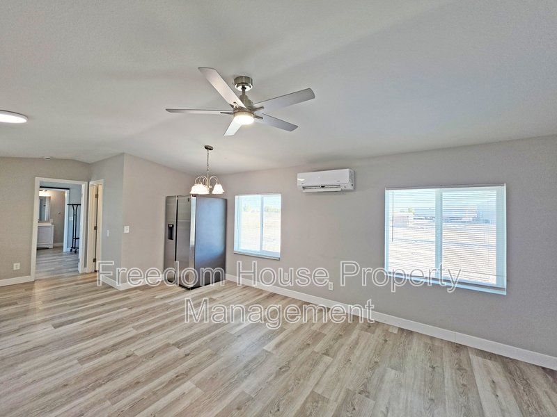 1410 East Manse Road property image