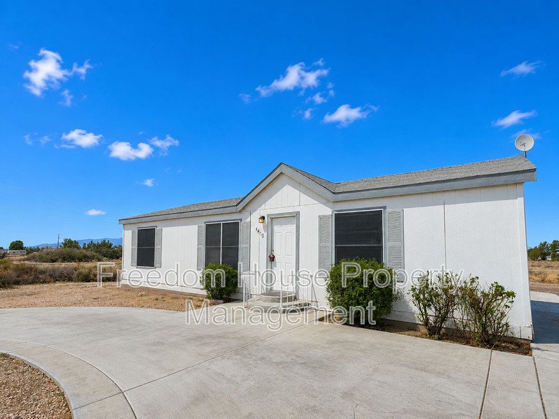 4400 Vicki Ann property image