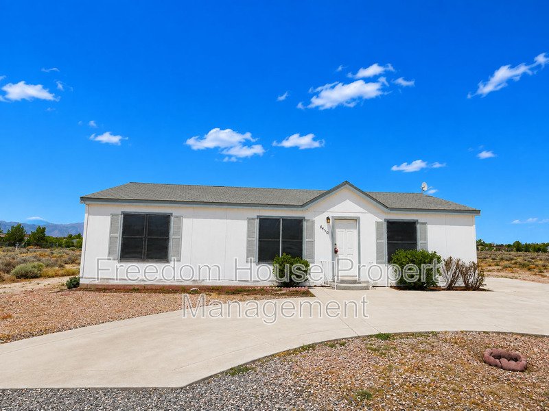 4400 Vicki Ann property image