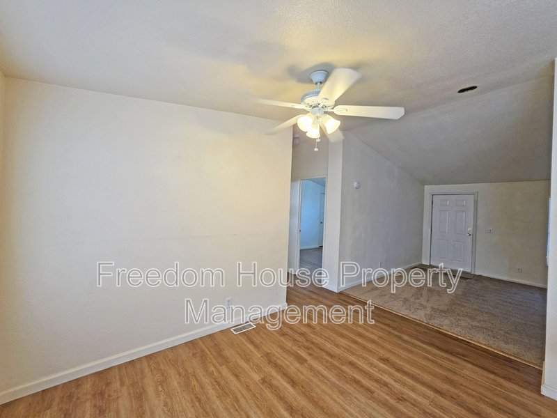 4400 Vicki Ann property image