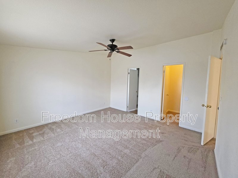 4400 Vicki Ann property image