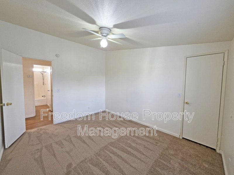 4400 Vicki Ann property image
