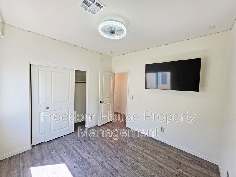 5628 San Marco Drive property image