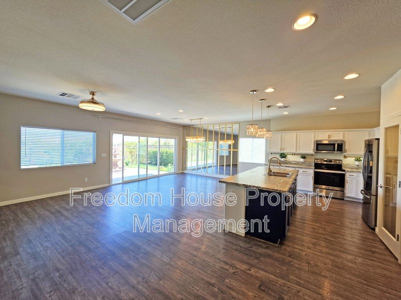 5628 San Marco Drive property image