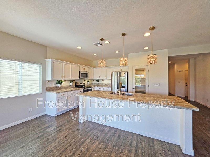 5628 San Marco Drive property image