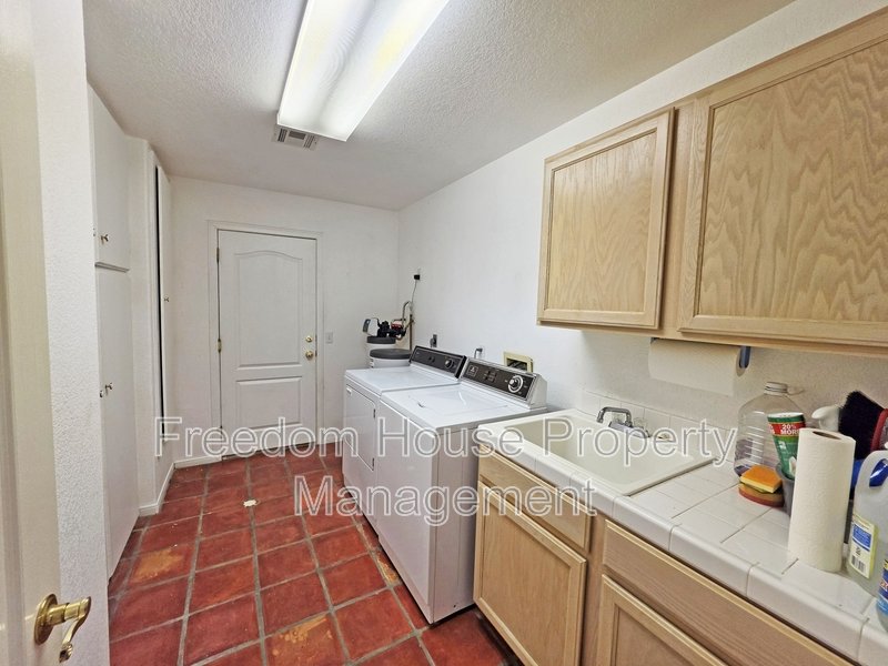 2060 River Plate Drive property image