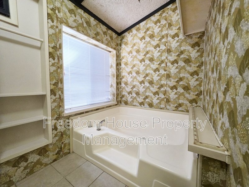 5391 Money Street - Main House property image
