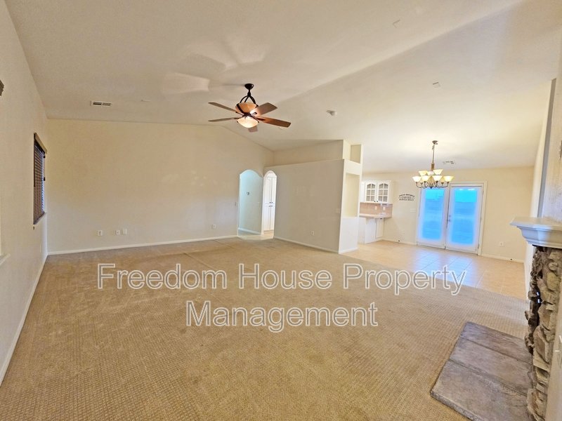 410 East Bellville Road property image