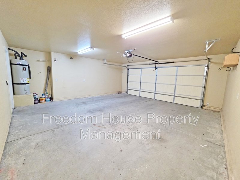 410 East Bellville Road property image