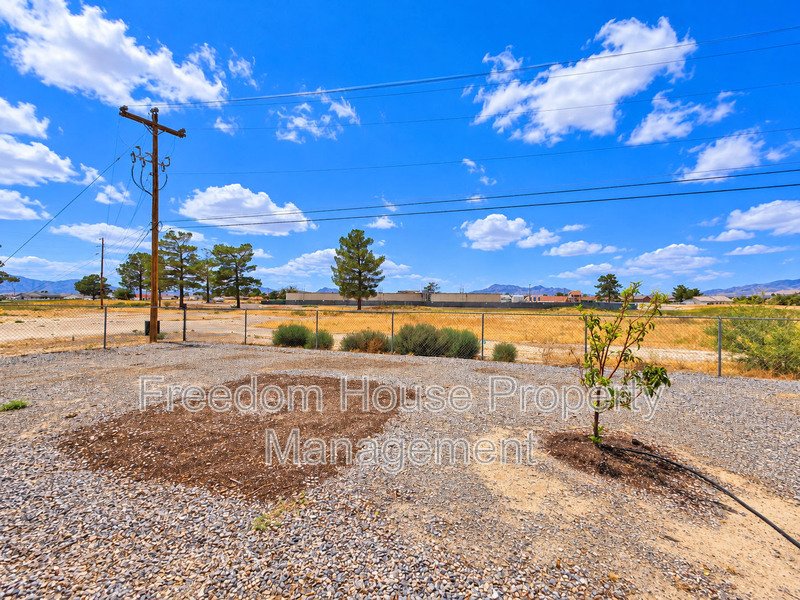 410 East Bellville Road property image
